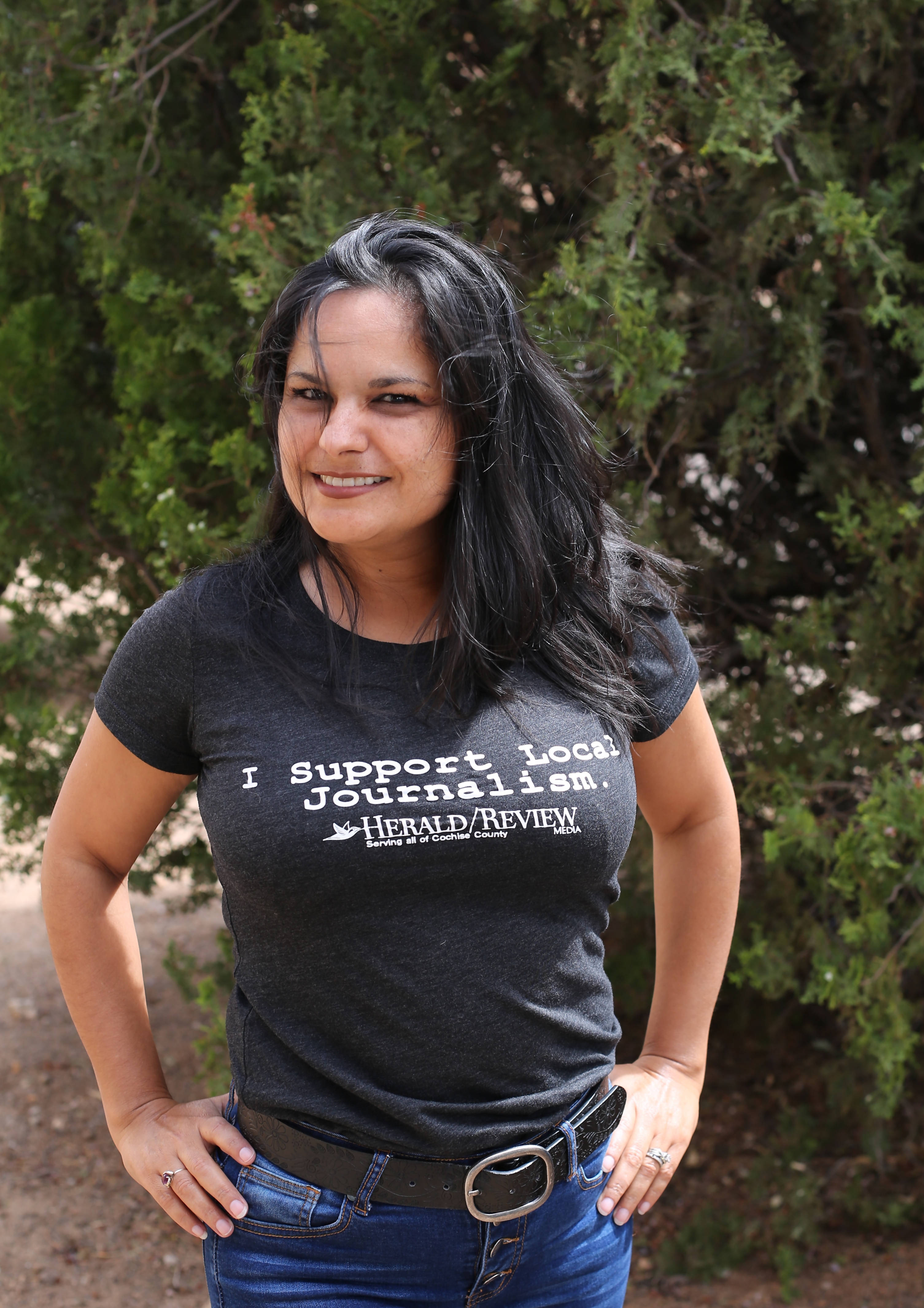 Support Local News T-Shirt – Shop LA Times